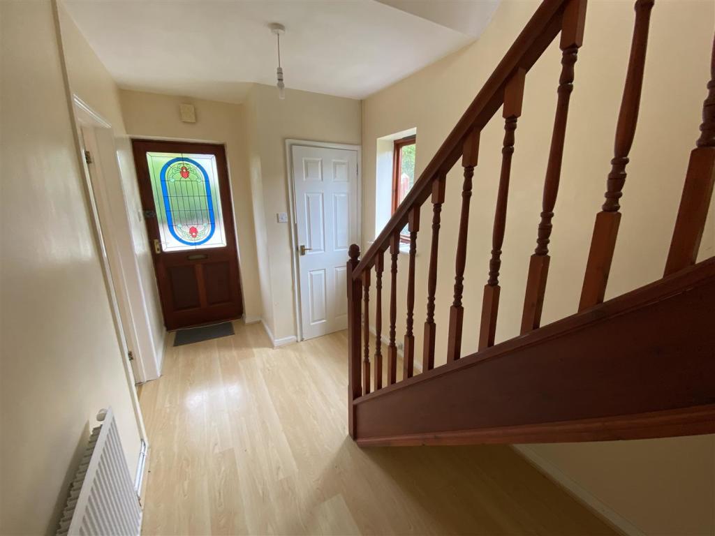 Hallway.jpeg