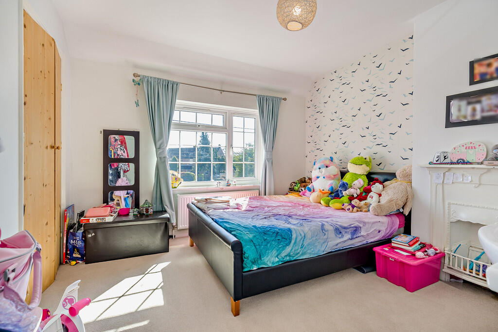 8639452-interior0...