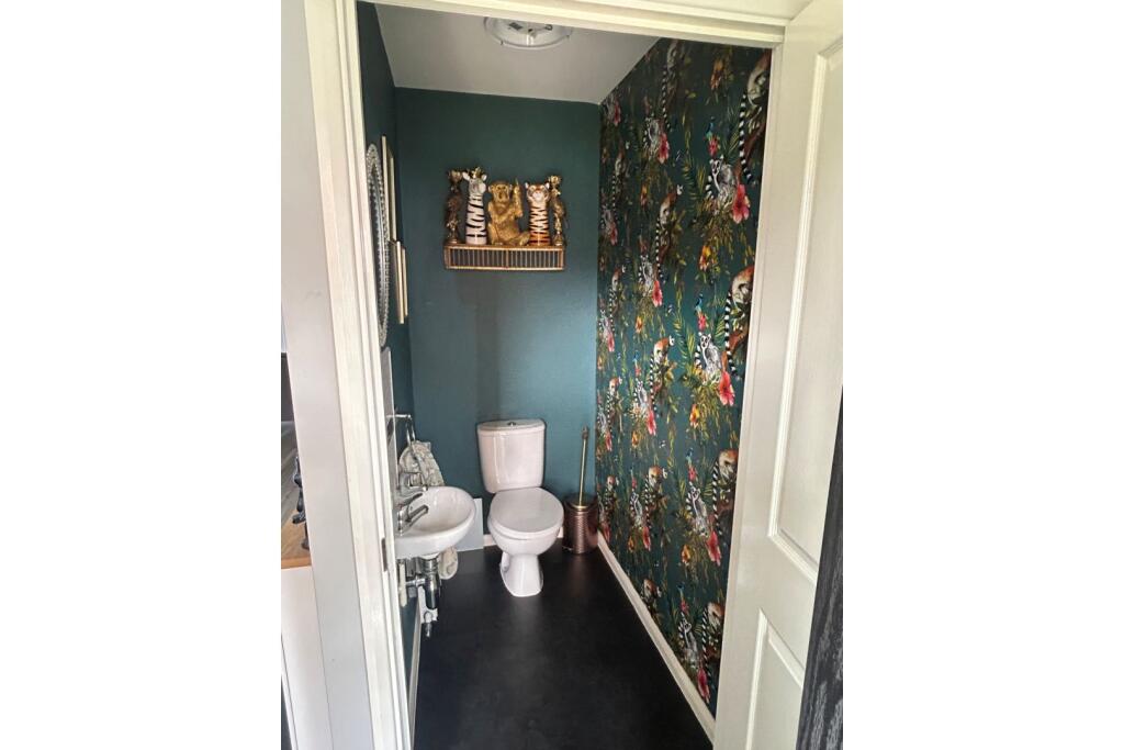 Downstairs Bathroom