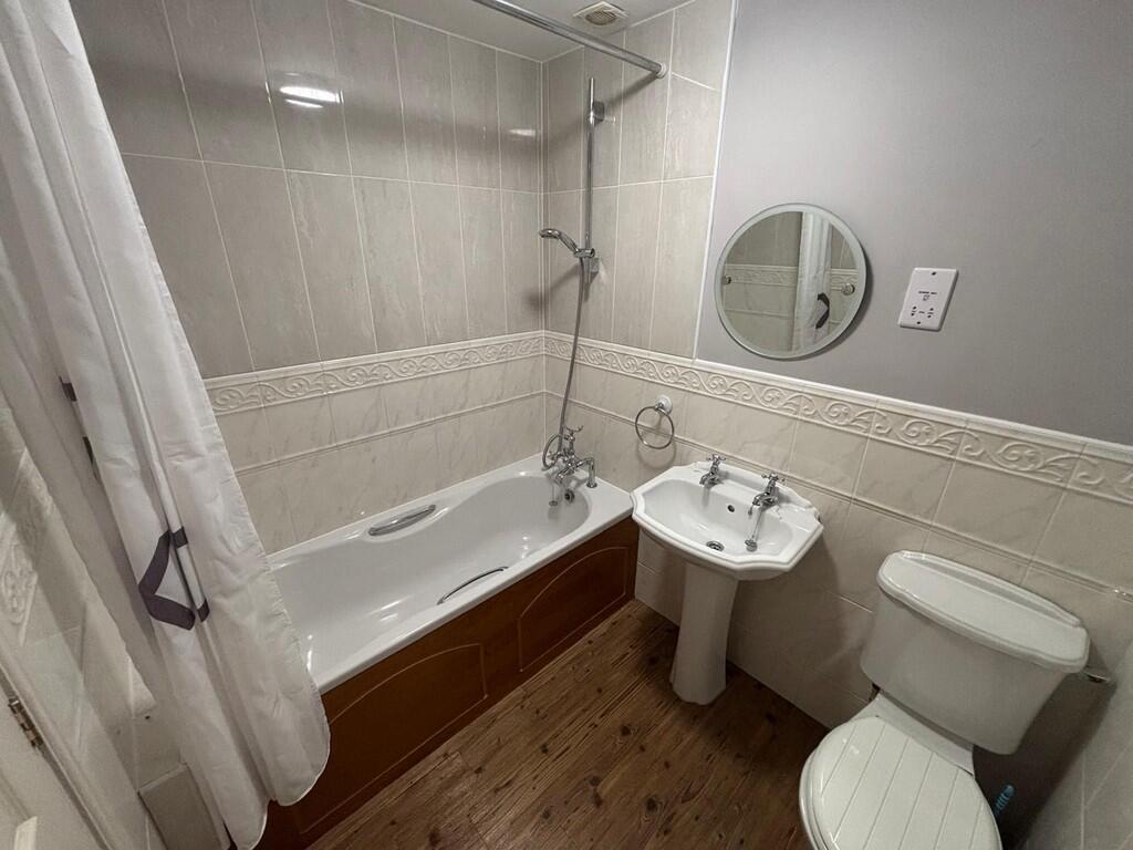 7783e2a5-cddb-463...