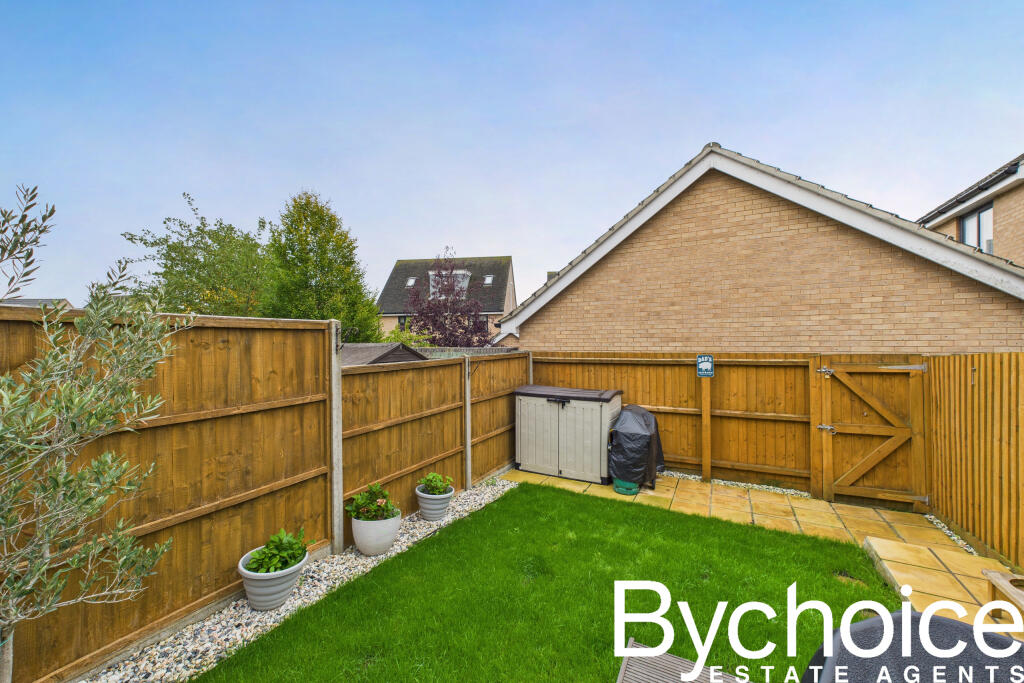 CAM05454G0-PR0059-STILL031