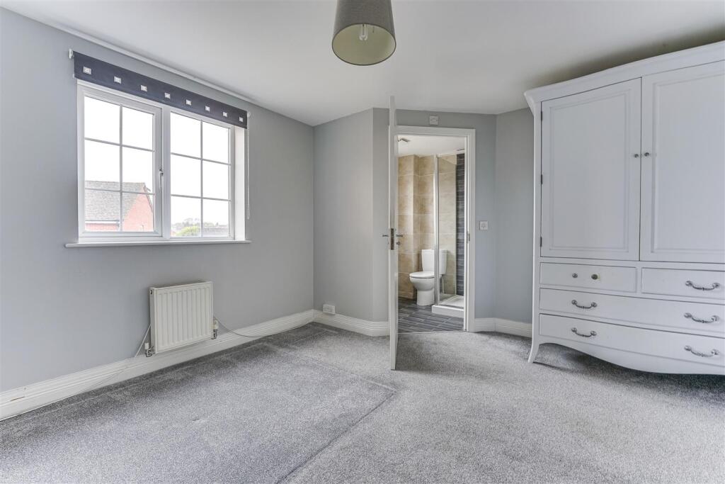 Harmonds Wood Close-12.jpg