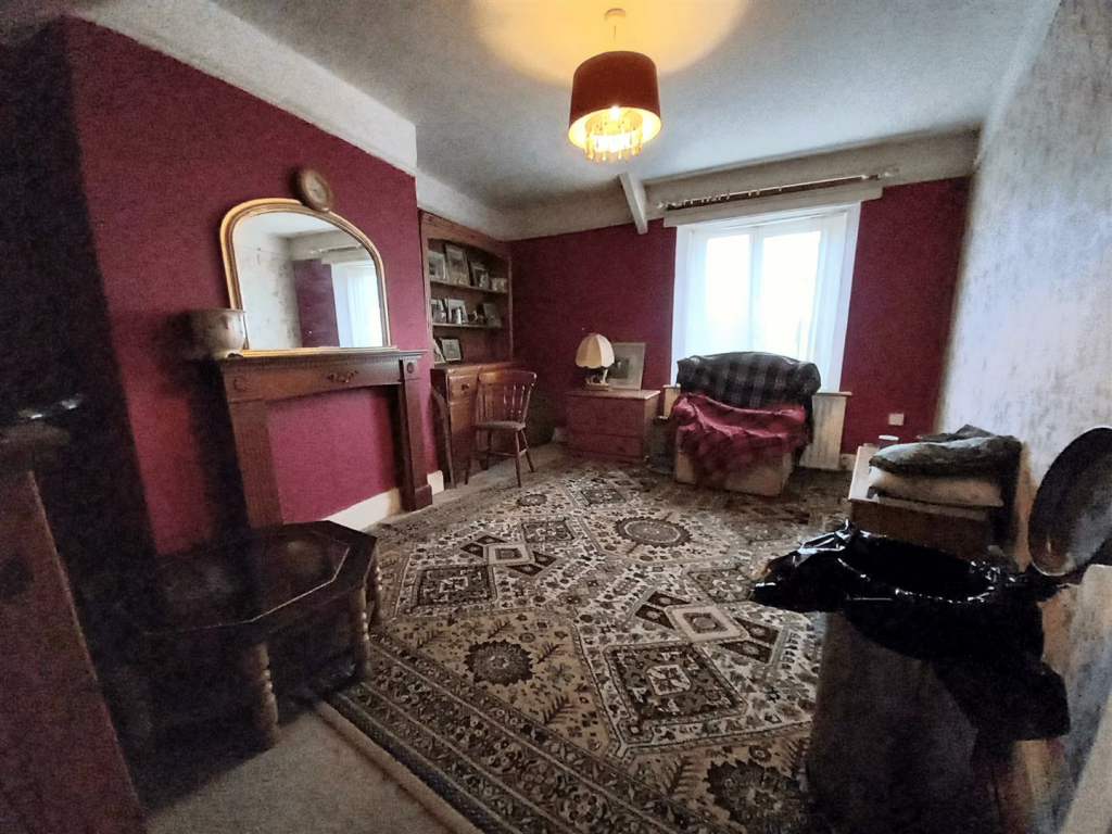 Use Green Dragon Best Lounge.png