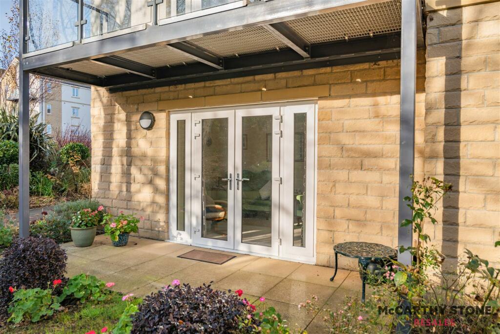 8628071-exterior04.jpg