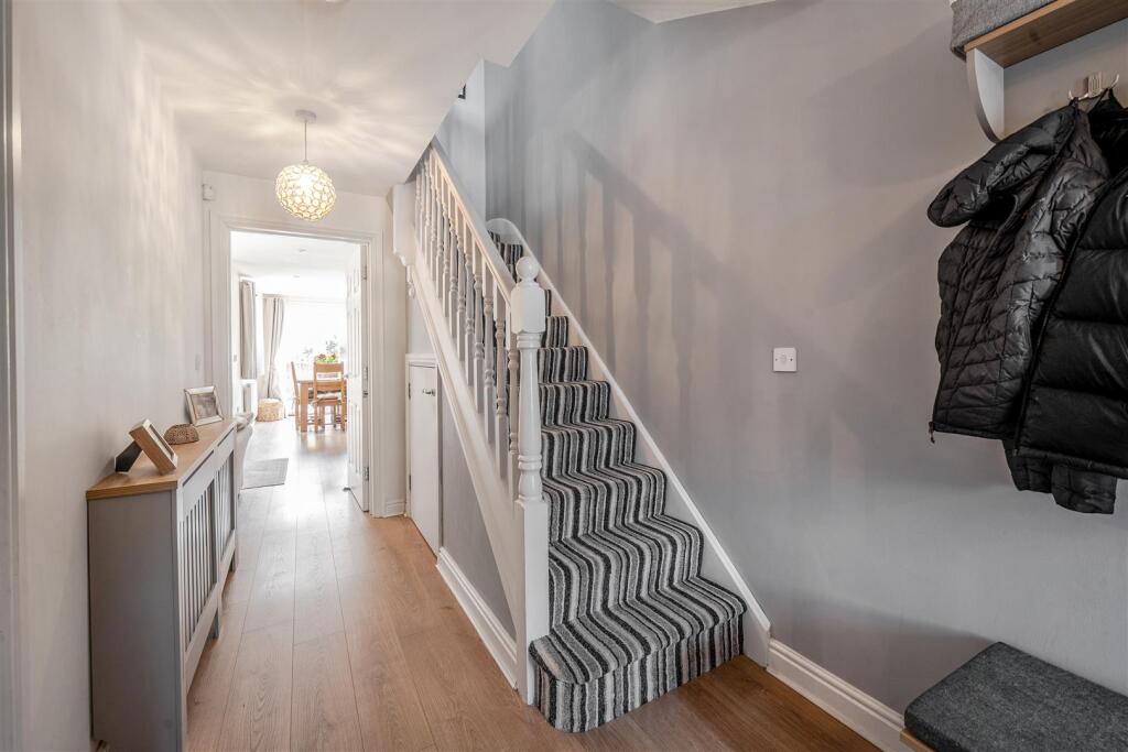 11 The Old Woodyard, Silverstone (16).jpg