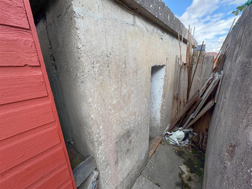Air raid shelter Out building.jpg