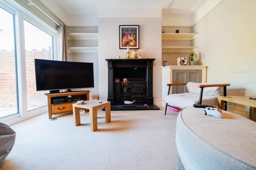 Call 02920 454555 to secure your viewing_6