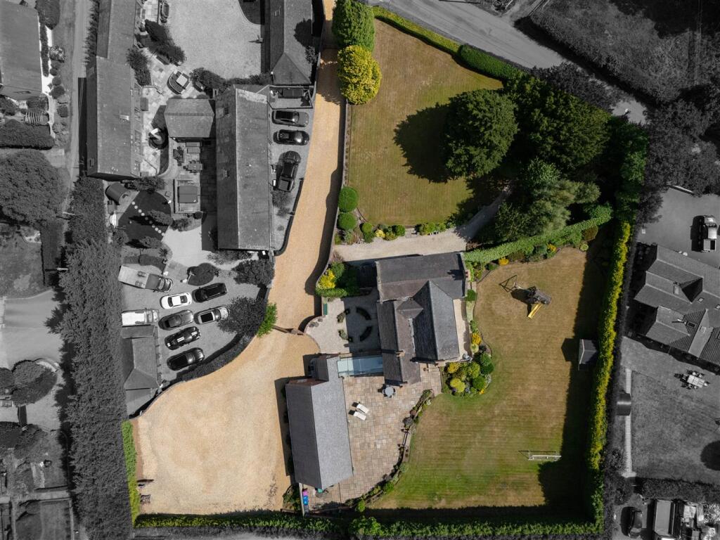 Hammerwhich Place Farm Drone-7 Land.jpg