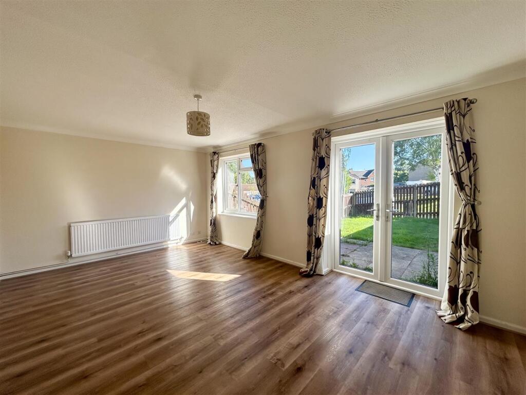 Living room.jpeg