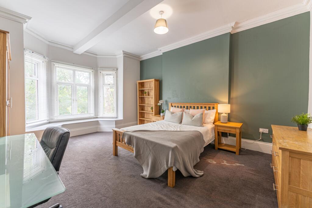 Student Cribs, Nottingham - by Visually Rich 01410