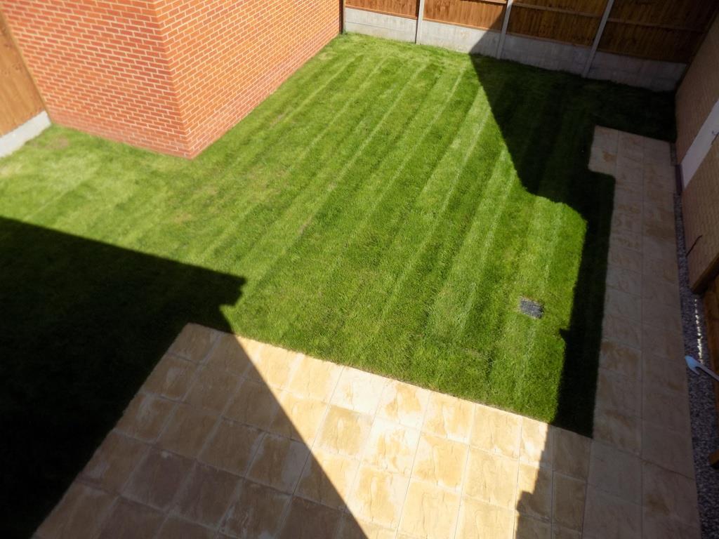 OUTSIDE (Rear)