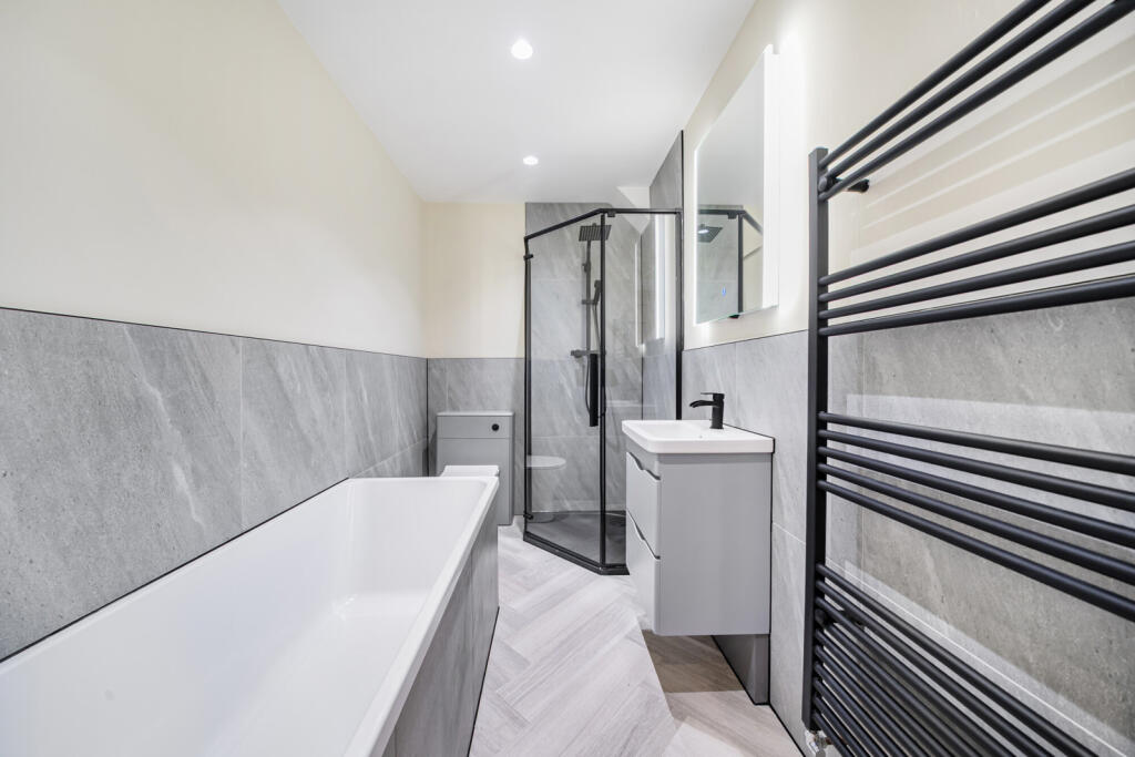 1347178-14-68b72f...