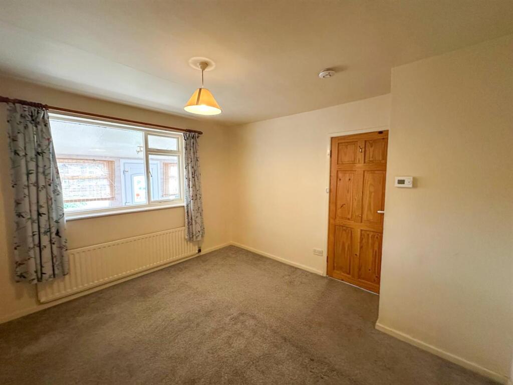 Two bed semi-detached bungalow, Silsden 8
