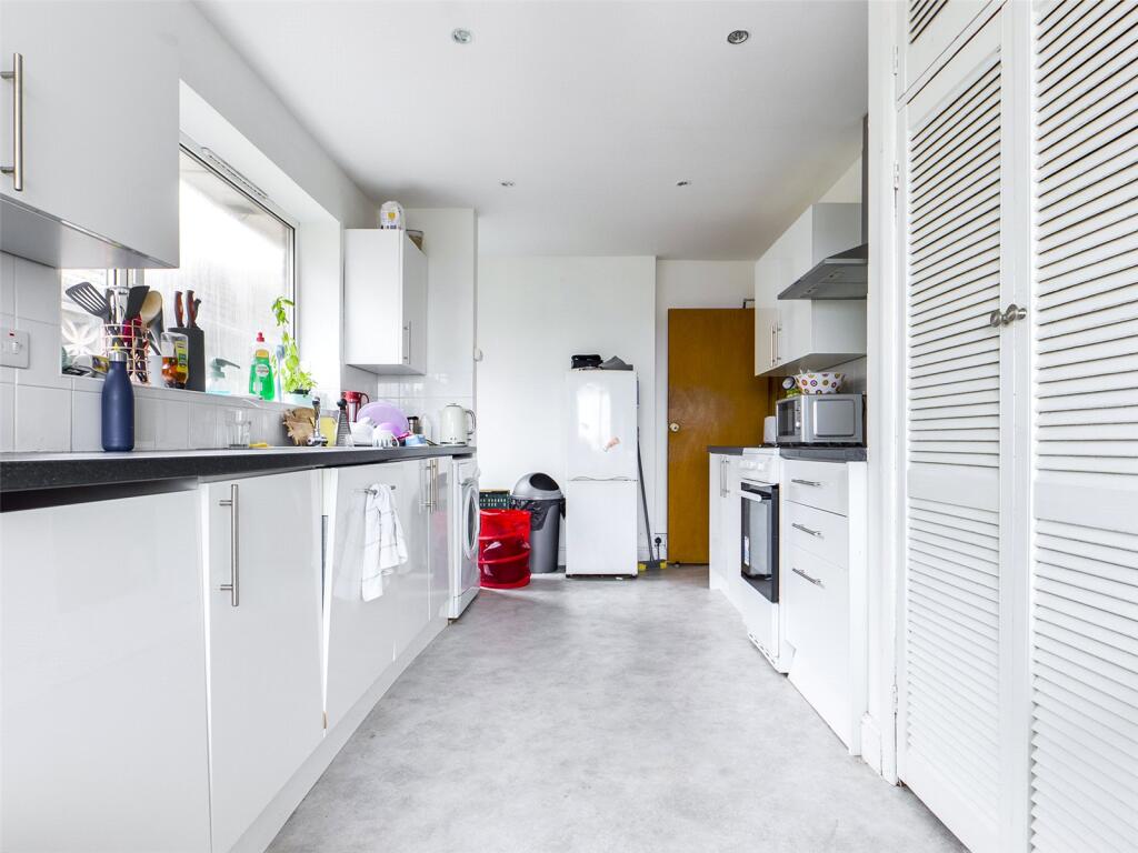 Kitchen-House-To-Ren