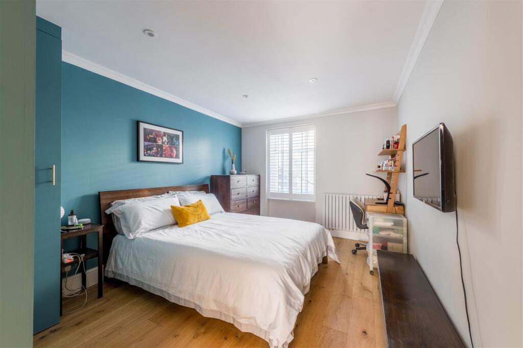 Flat 1, 37 Montpelier Crescent-13.jpg