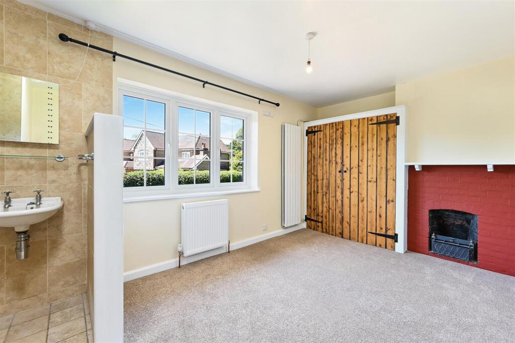 PROFFITS COTTAGE .jpg