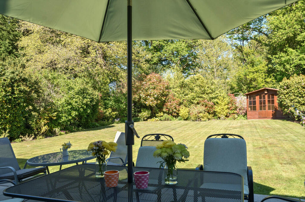 40-681e1a3b45743-...