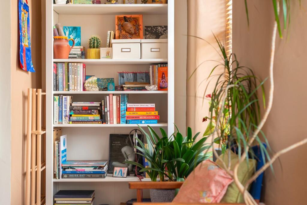 0V7STN - Bedroom E.jpg