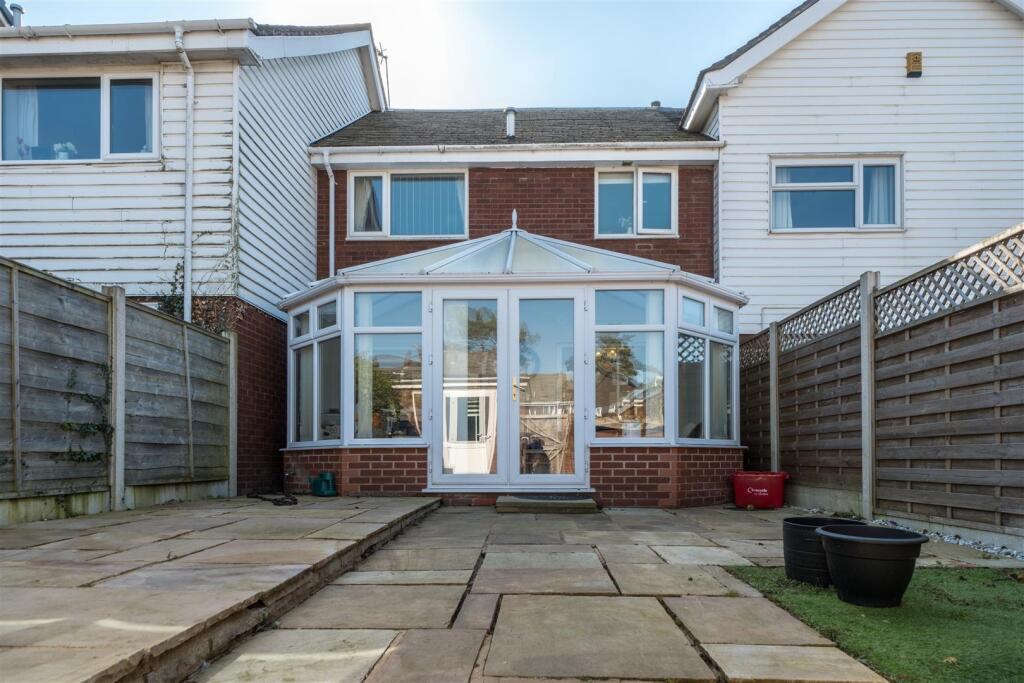 6 Hollow Oak Lane-024.jpg