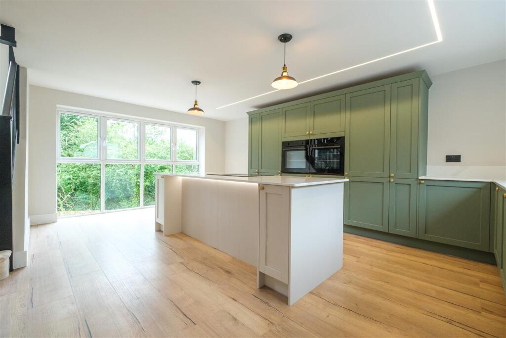 Parry Liskeard New build-2.jpg