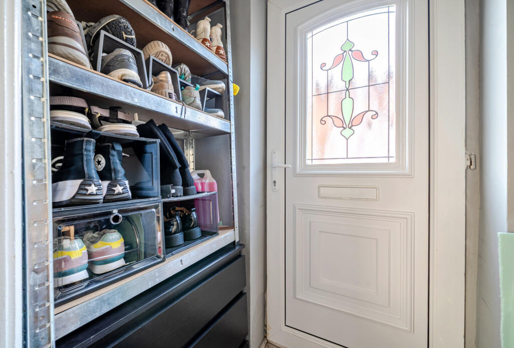 1394201-6-6945563...