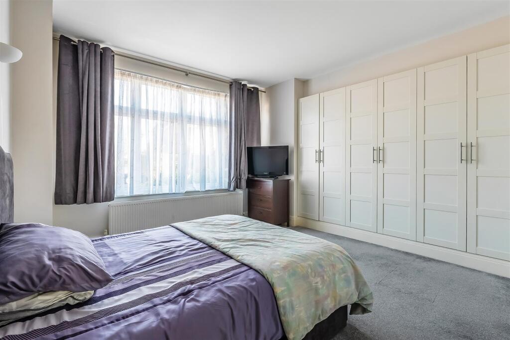 Flat-1-12-Albion-Road-2.jpg