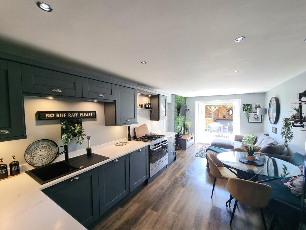 Kitchen/Family Room