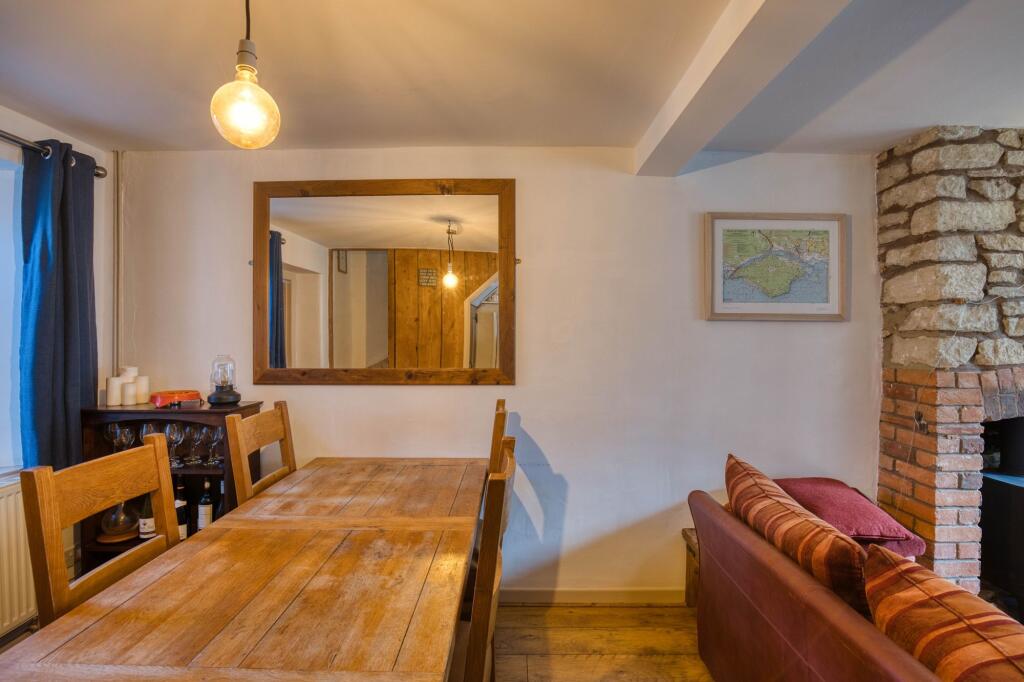 Dining/Sitting Room