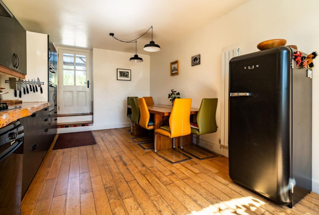 Kitchen / Breakfast Room