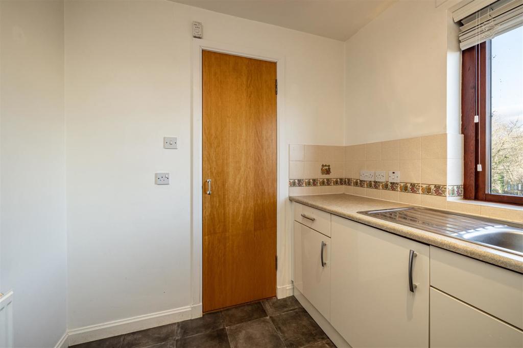 17 Mayfield Garden Kelso 12.JPG