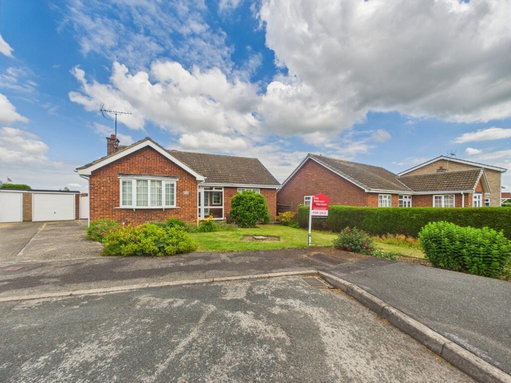 3 Bedroom Detached Bungalow - For Sale