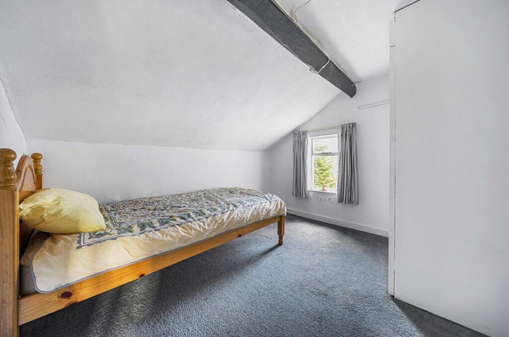 5 Church Walk, Barby