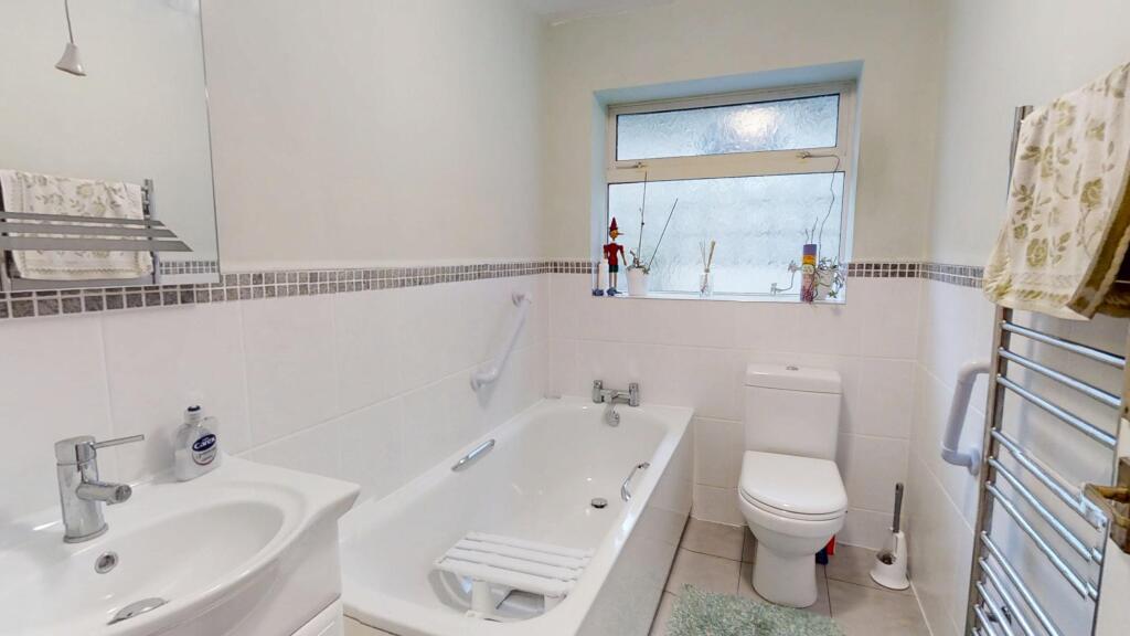 Underhedge-Gardens-Portland-Dorset-UK-12232025_094