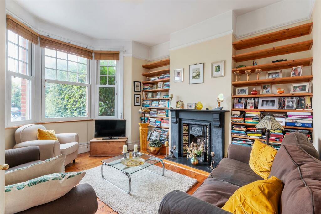 Separate Front Recption Room