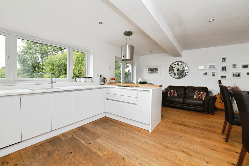 Kitchen/Family Room