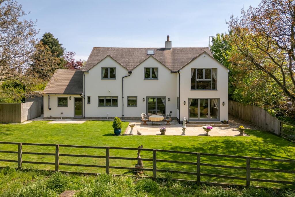 Bell Lane, Poulton, Cirencester