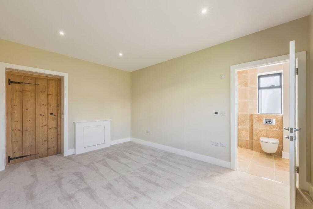 The Clock House 27.jpg