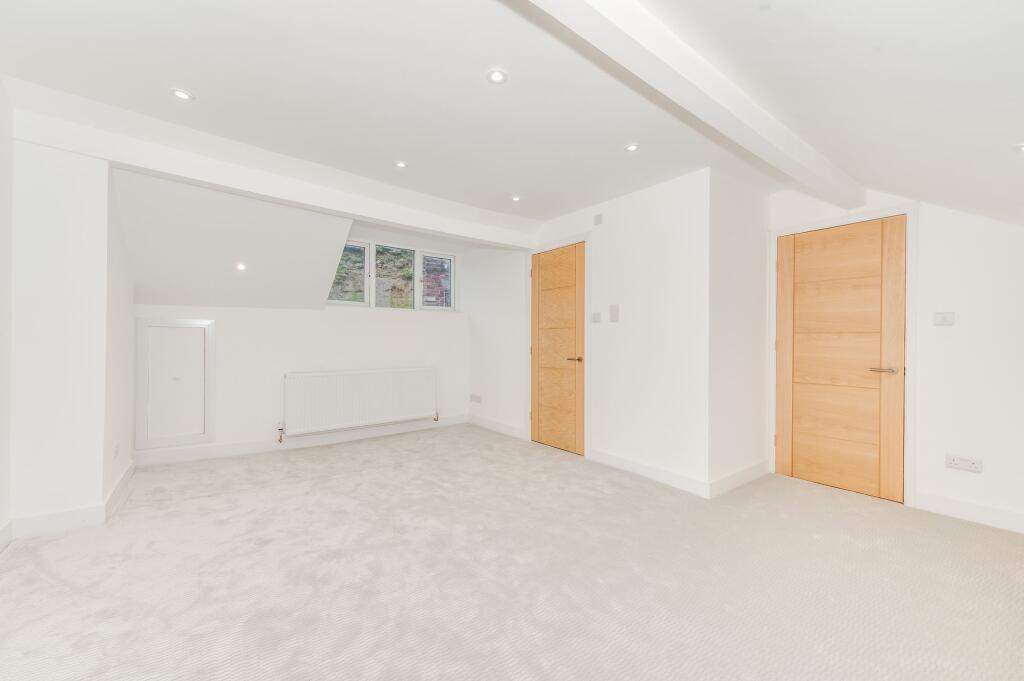 BEDROOMS AND BATHROOMS