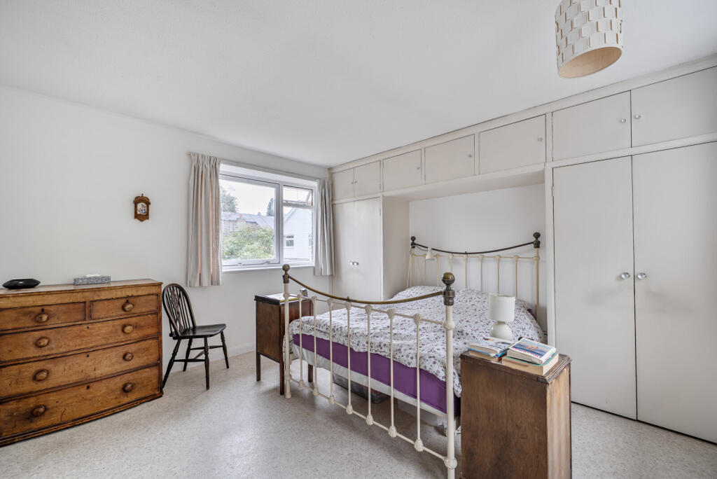 1358550-9-68d2cac...