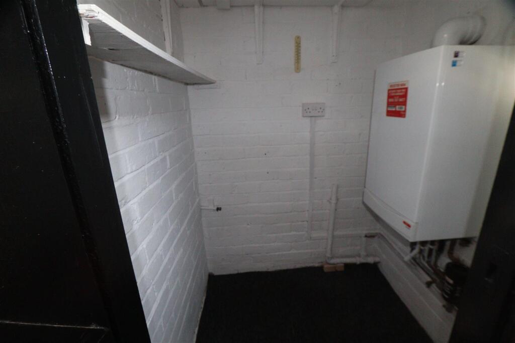 Utilty room.JPG