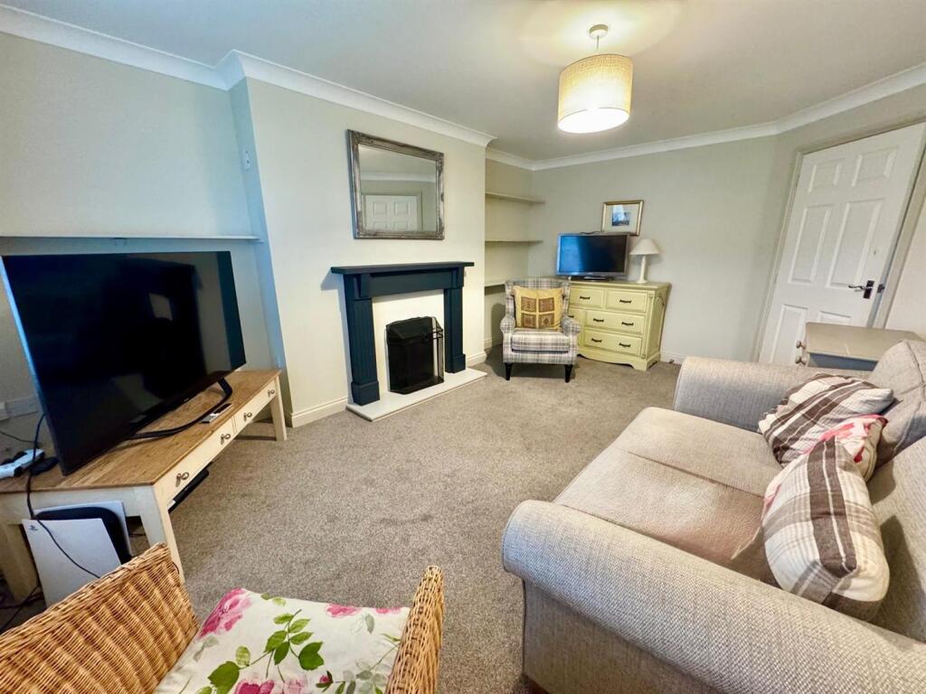 PHOTO-2025-12-10-16-02-12 (1).jpg