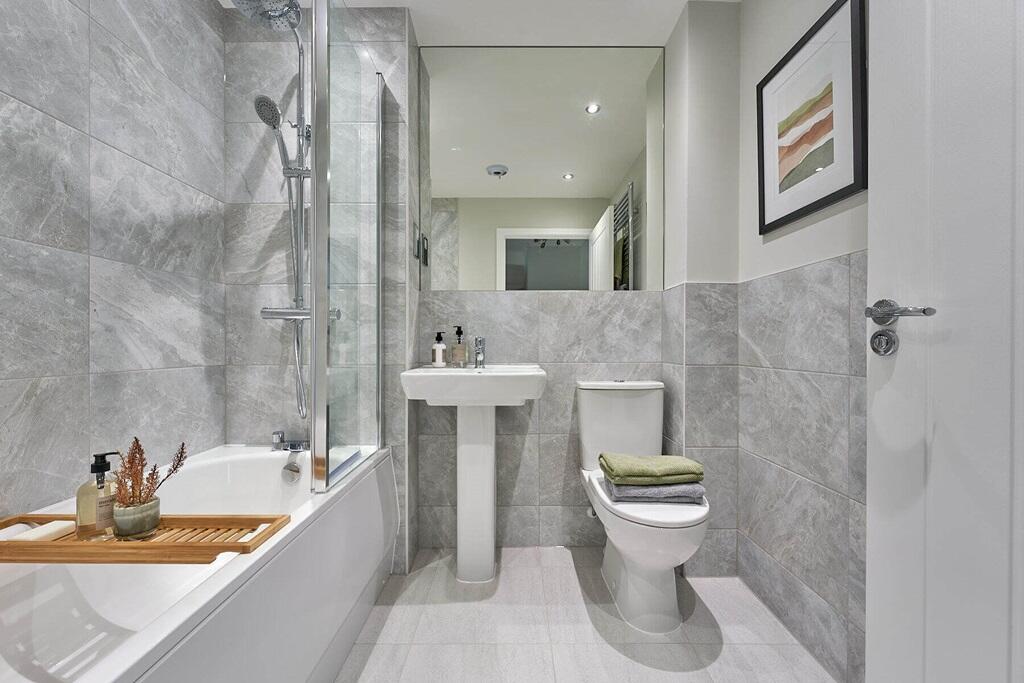 A family bathroom completes the first floor