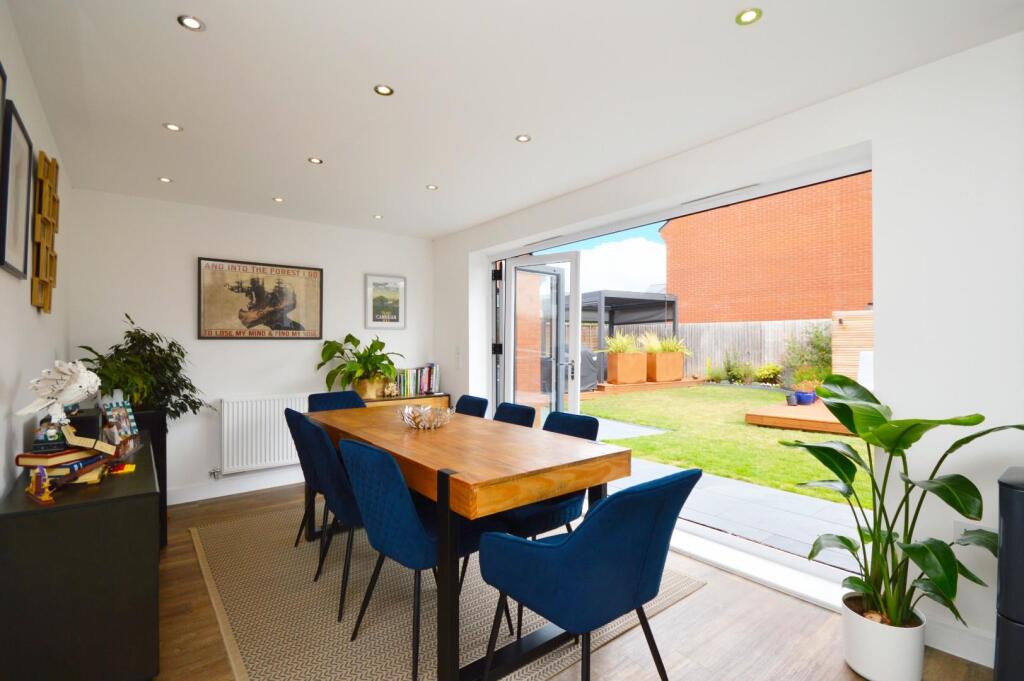 Open Plan Kitchen/Dining Room