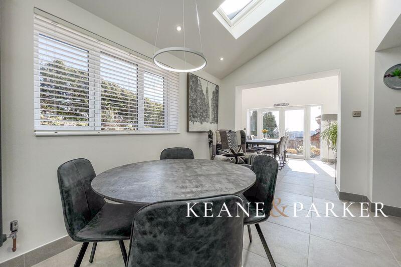 Kitchen Breakfast Room