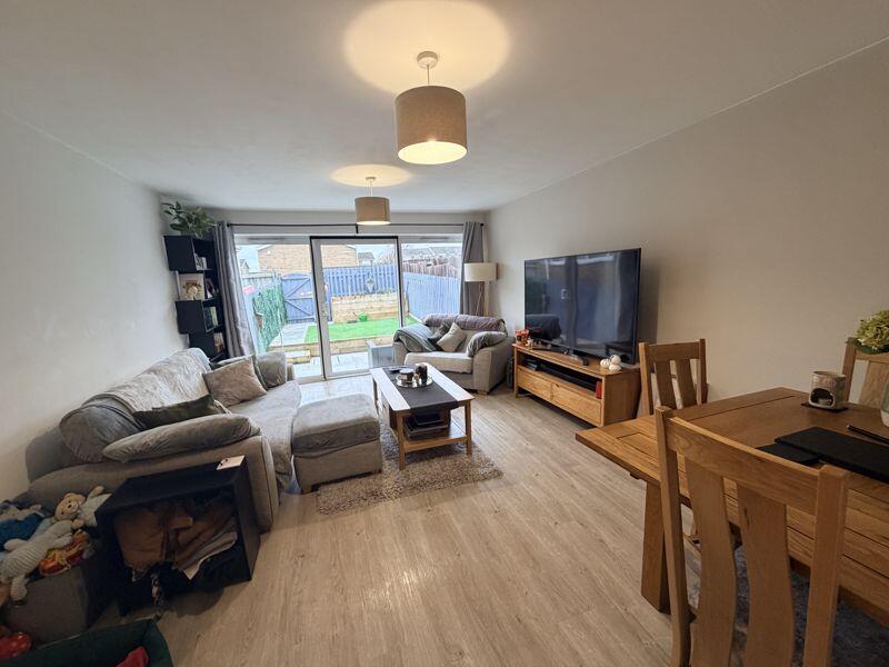 Lounge / Diner Additional Image 