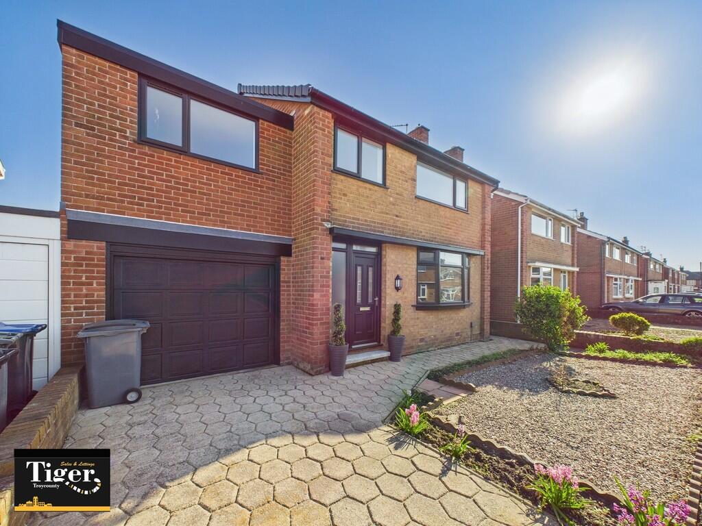 CAM02176G0-PR0540...