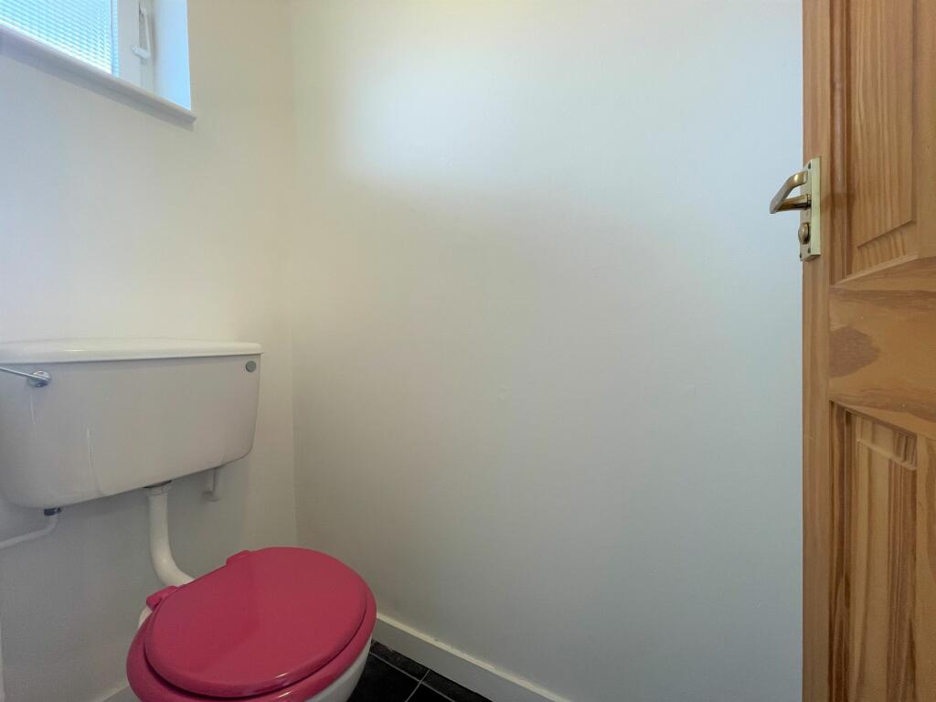 Ground floor WC