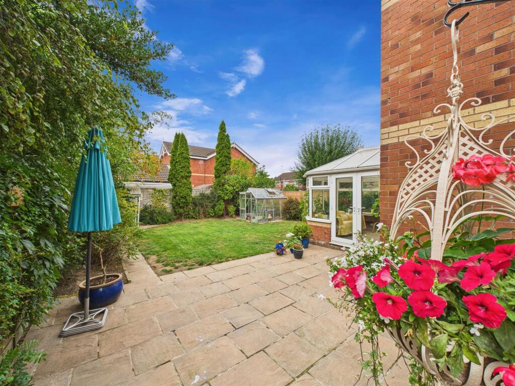 GARDEN