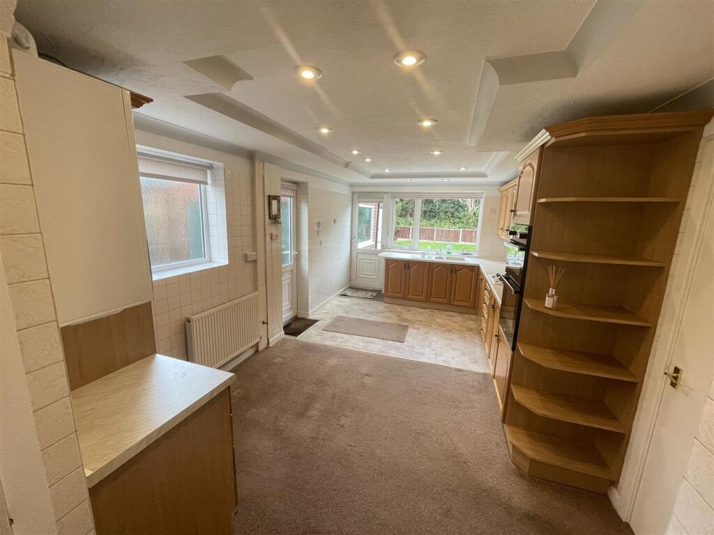 Photo 05-09-2025, 15 18 20.jpg