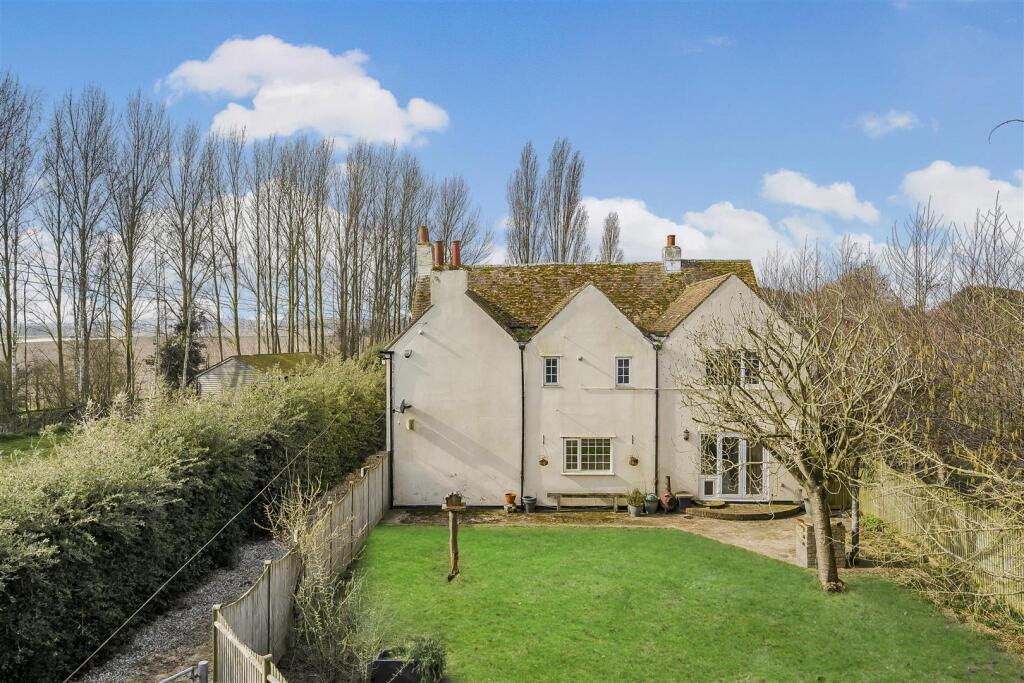 9017655-103665-133878837384238256-8c1e157f-8b8a-ae